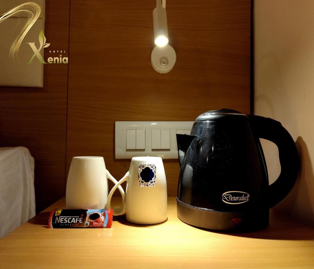 Hotel Xenia Varanasi Esterno foto